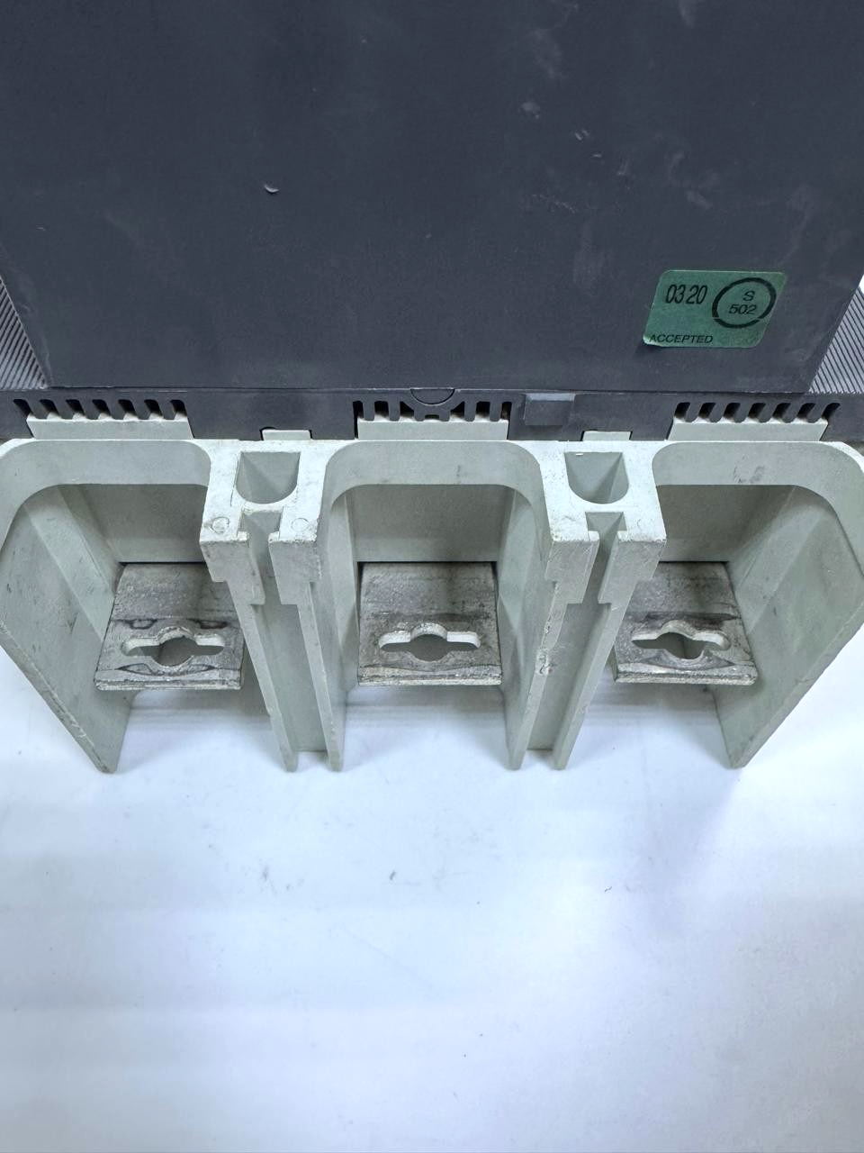 ABB AF58030 Contactor | 750 A | 600 VAC | Coil 48130V AC/DC | Made in Sweden - saleem al tamimi electric equipment trading co llc-UAE
