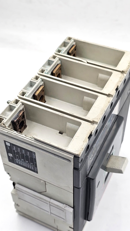 ABB SACE Tmax T5 Molded Case Circuit Breaker 400A - saleem al tamimi electric equipment trading co llc-UAE