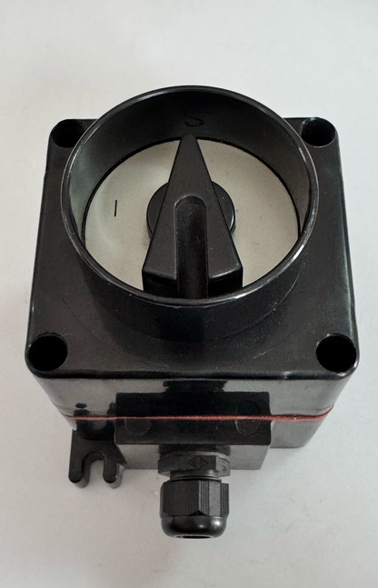 ATEX Double Pole Changeover Switch LCP104 20A 420V | Pepperl+Fuchs EX IP64 - saleem al tamimi electric equipment trading co llc-UAE