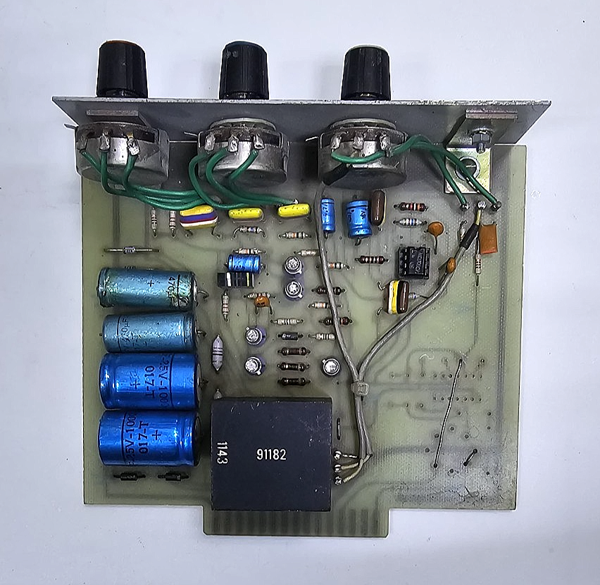 Audio Equalizer Module EA20005 - saleem al tamimi electric equipment trading co llc-UAE