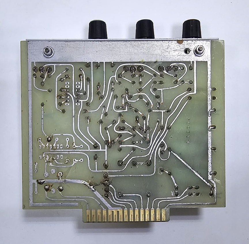 Audio Equalizer Module EA20005 - saleem al tamimi electric equipment trading co llc-UAE