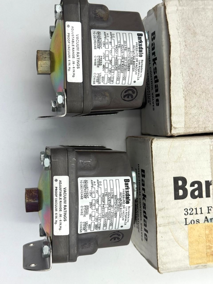 Barksdale D1T-M3SS | Pressure & Vacuum Actuated Switch | Made in USA (  1 pcs) - saleem al tamimi electric equipment trading co llc-UAE
