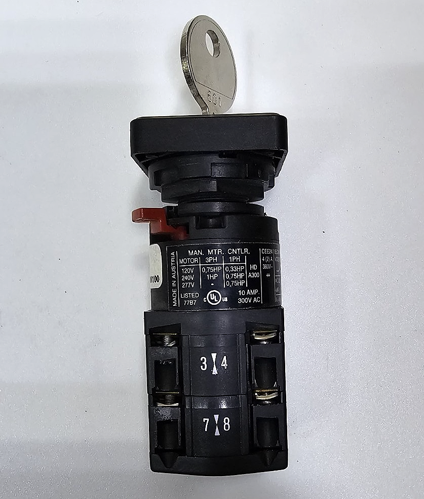 Benedikt & Jäger Telux M4H | KeyOperated Cam Switch | Made in Austria - saleem al tamimi electric equipment trading co llc-UAE