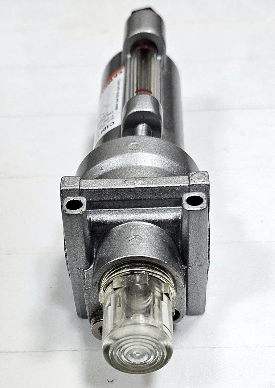 Camozzi C104 L00 Pneumatic Lubricator | 16 Bar Max | Mineral Oil | Made in Italy - saleem al tamimi electric equipment trading co llc-UAE