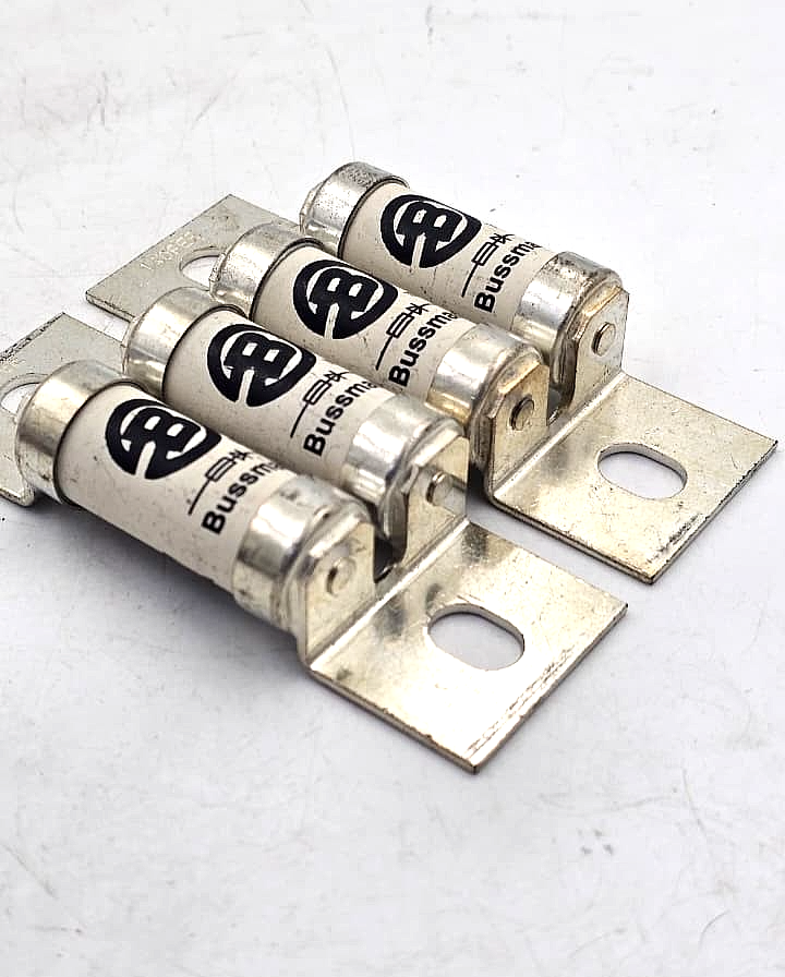Cooper Bussmann 140FEE Fuse 140A 690V | Made in India ( Pack of 2 pcs ) - saleem al tamimi electric equipment trading co llc-UAE