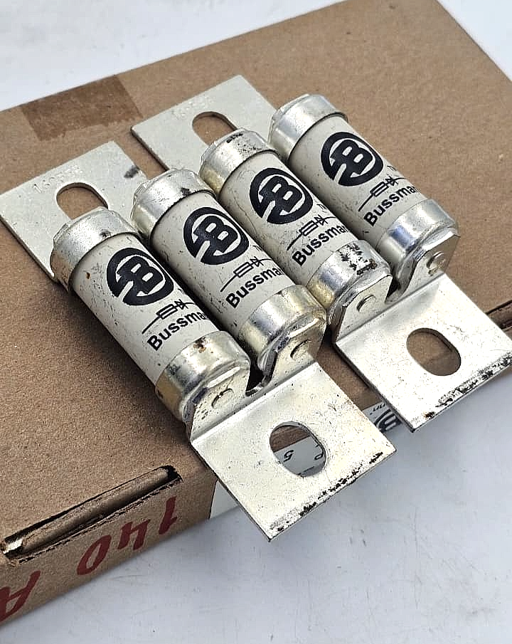 Cooper Bussmann 160FEE Fuse 160A 690V | Made in India ( Pack of 2) - saleem al tamimi electric equipment trading co llc-UAE