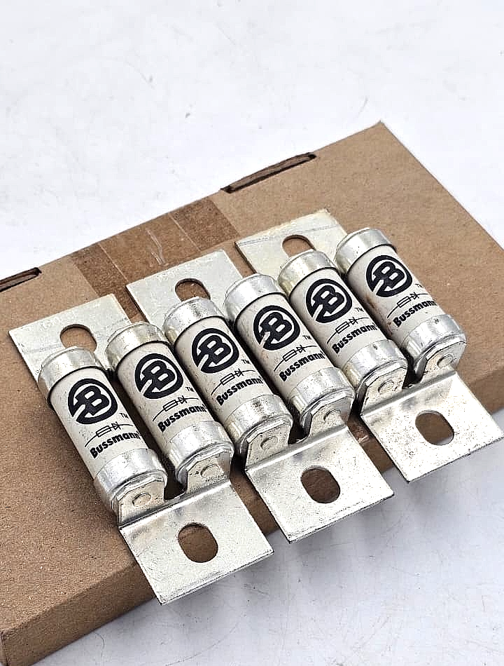 Cooper Bussmann 180FEE Fuse 180A 690V | Made in India ( Pack of 3) - saleem al tamimi electric equipment trading co llc-UAE