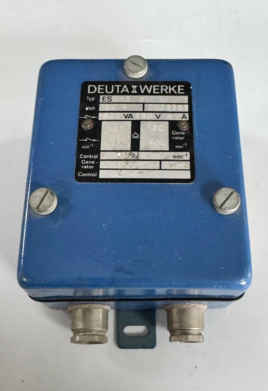 DEUTAI WERKE ES 113 dy Speed Control Generator – 24V, 4A, 500VA, 250V, 2800 RPM - saleem al tamimi electric equipment trading co llc-UAE