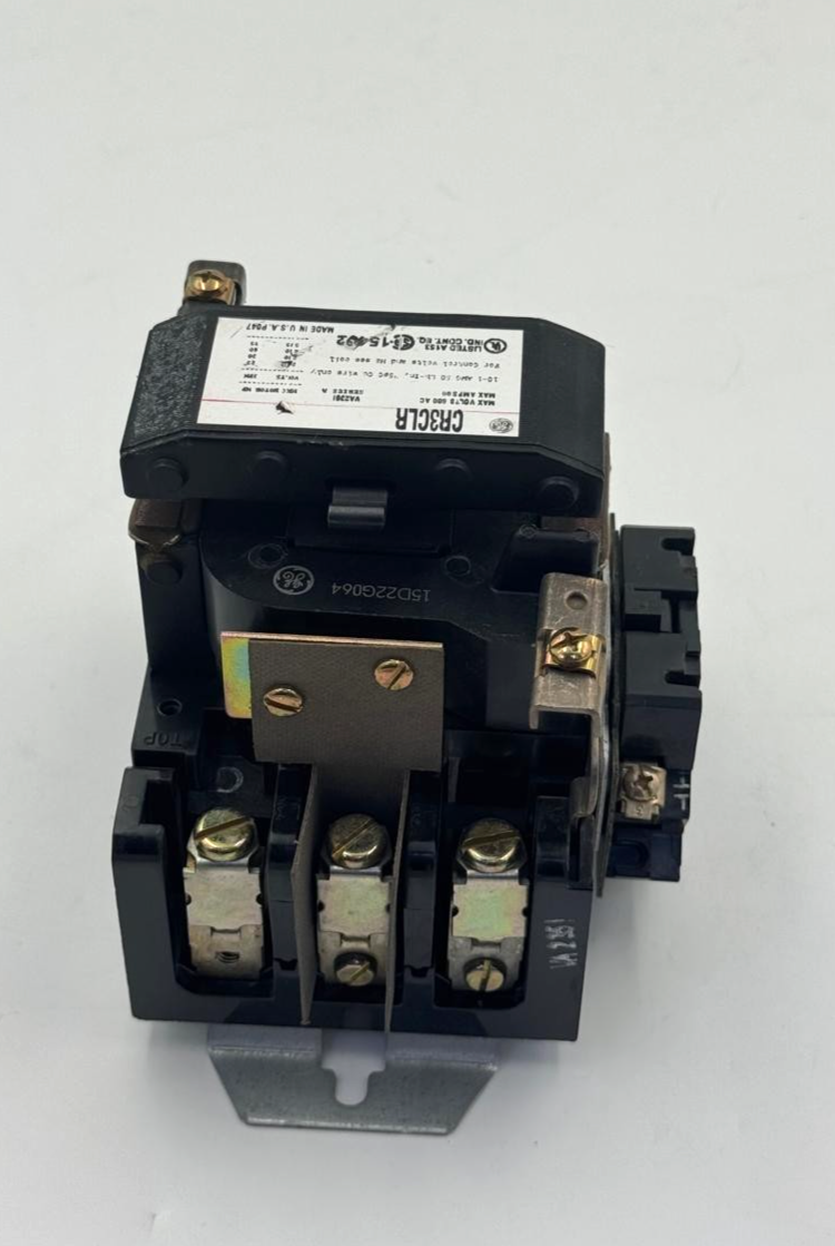General Electric CR3CLR Motor Starter | 90A | Coil 440V | Made in usa - saleem al tamimi electric equipment trading co llc-UAE