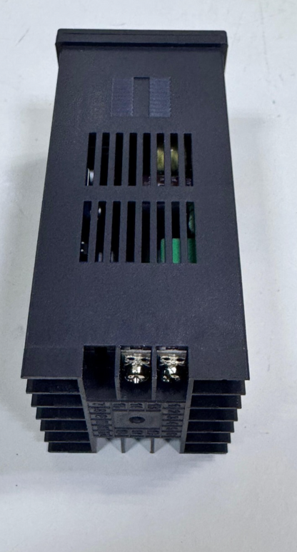 Golink VD2000K4R1OAN Temperature Controller | K(CA) Input 0~400℃ | Relay Output - saleem al tamimi electric equipment trading co llc-UAE