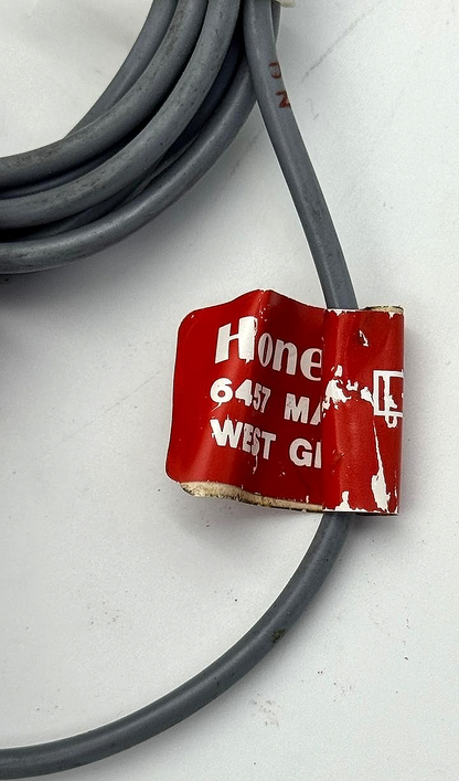 Honeywell 6457 | proximity sensor | Made in Germany - saleem al tamimi electric equipment trading co llc-UAE