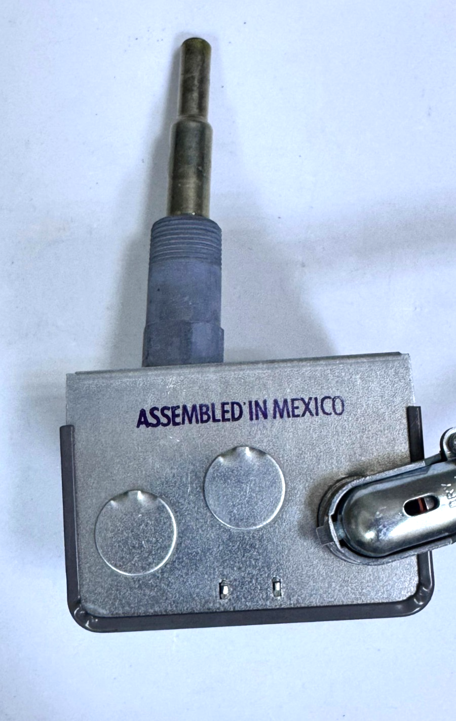 Honeywell L4103A1142 Aquastat Controller – High Limit & Circulator Control - saleem al tamimi electric equipment trading co llc-UAE