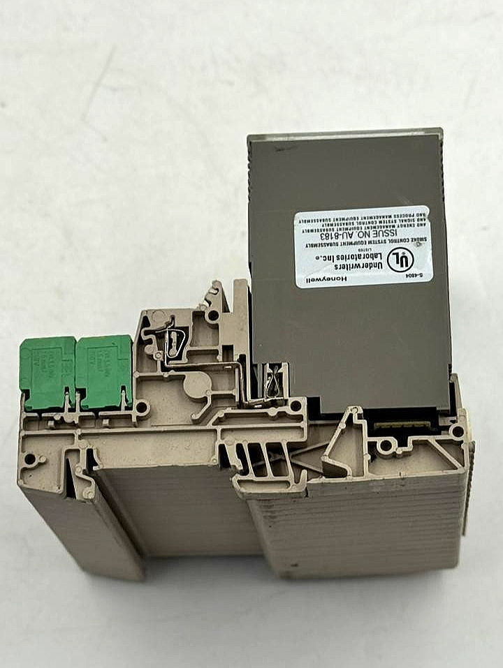 Honeywell XFL521B Distributed I/O Input Module – Made in Germany ( 1 pcs  ) - saleem al tamimi electric equipment trading co llc-UAE