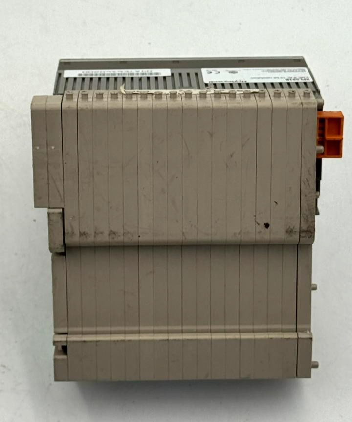 Honeywell XFL521B Distributed I/O Input Module – Made in Germany ( 1 pcs ) - saleem al tamimi electric equipment trading co llc-UAE