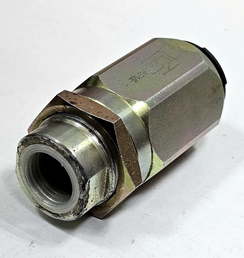Hydraulic Hose Fitting 125000100031 | Industrial Grade Coupling - saleem al tamimi electric equipment trading co llc-UAE
