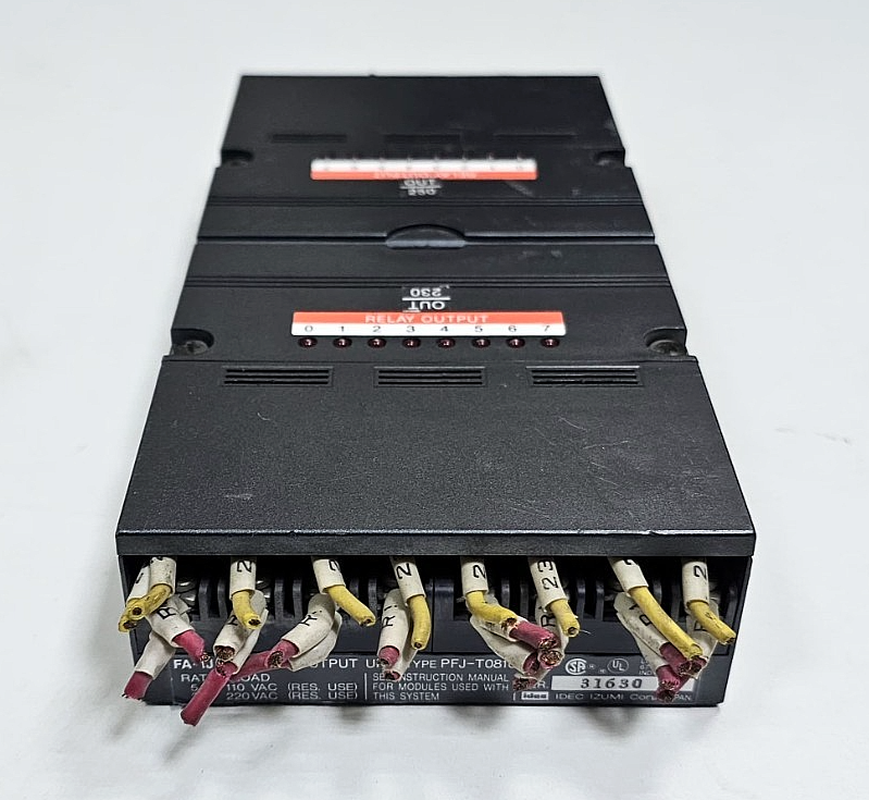 IDEC | FA1J 8Relay | Output  PFJT081U | Made in Japan - saleem al tamimi electric equipment trading co llc-UAE