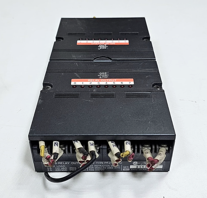 IDEC | FA1J 8Relay | Output  PFJT081U | Made in Japan - saleem al tamimi electric equipment trading co llc-UAE