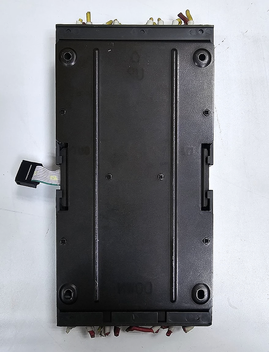 IDEC FA1J | Input PFJN161 16DC | Output PFJT081U 8Relay | Made is Japan - saleem al tamimi electric equipment trading co llc-UAE