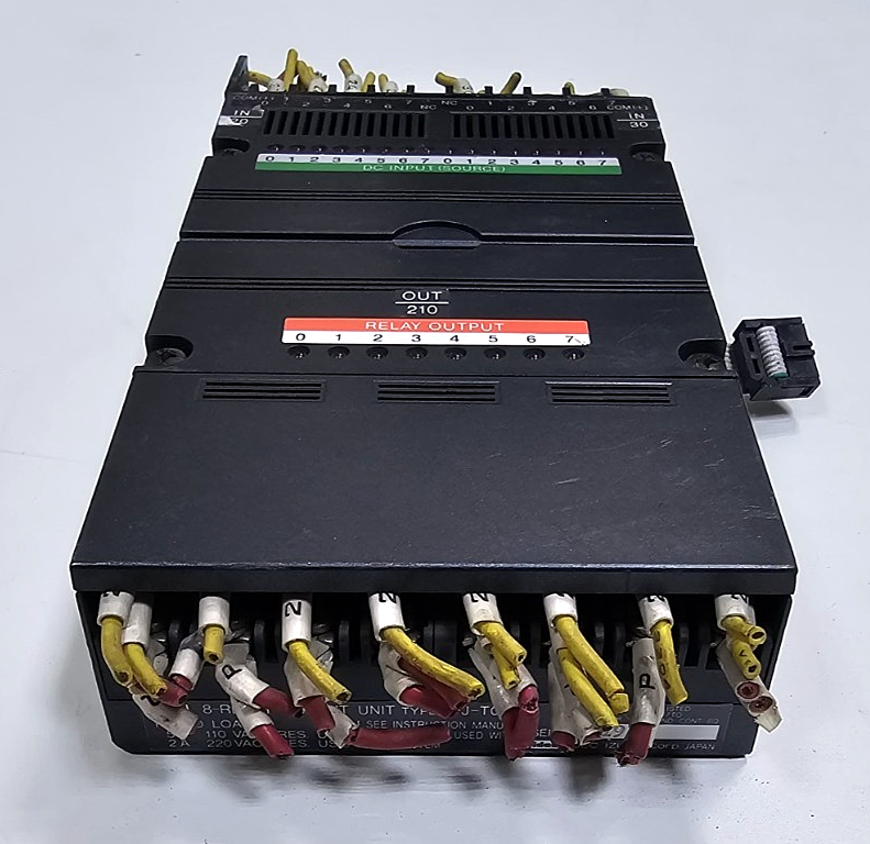 IDEC FA1J | Input PFJN161 16DC | Output PFJT081U 8Relay | Made is Japan - saleem al tamimi electric equipment trading co llc-UAE