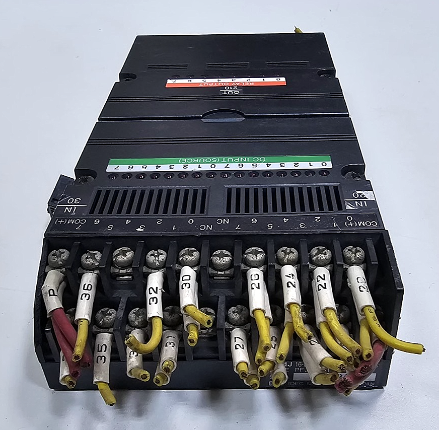 IDEC FA1J | Input PFJN161 16DC | Output PFJT081U 8Relay | Made is Japan - saleem al tamimi electric equipment trading co llc-UAE