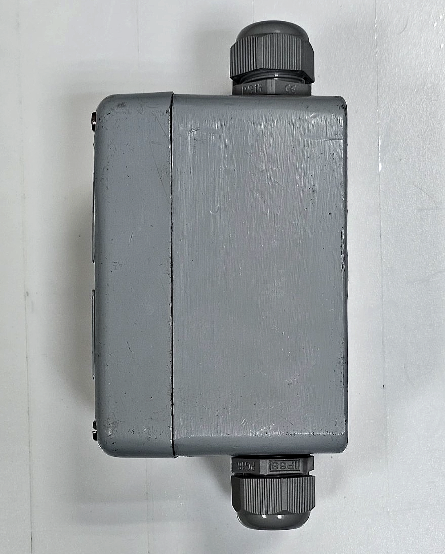 Iskra T31 n2 Push Button Switch | Industrial Control Switch - saleem al tamimi electric equipment trading co llc-UAE