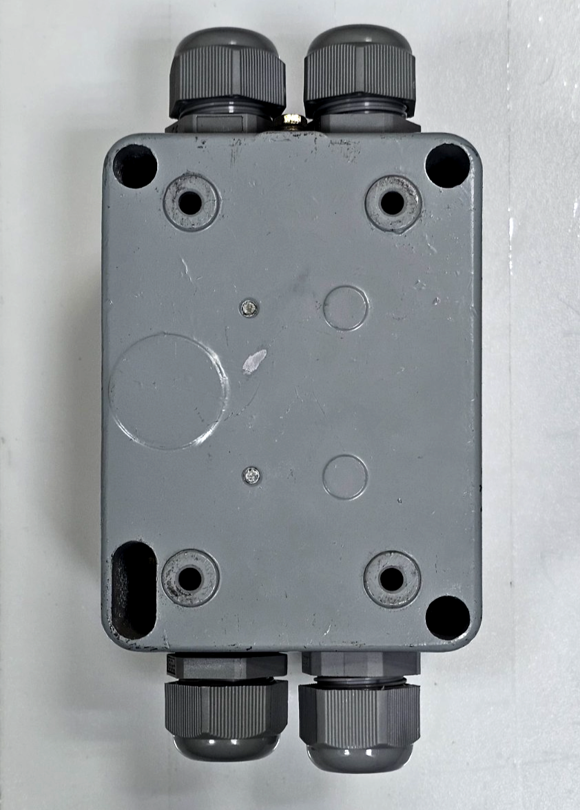 Iskra T31 n2 Push Button Switch | Industrial Control Switch - saleem al tamimi electric equipment trading co llc-UAE