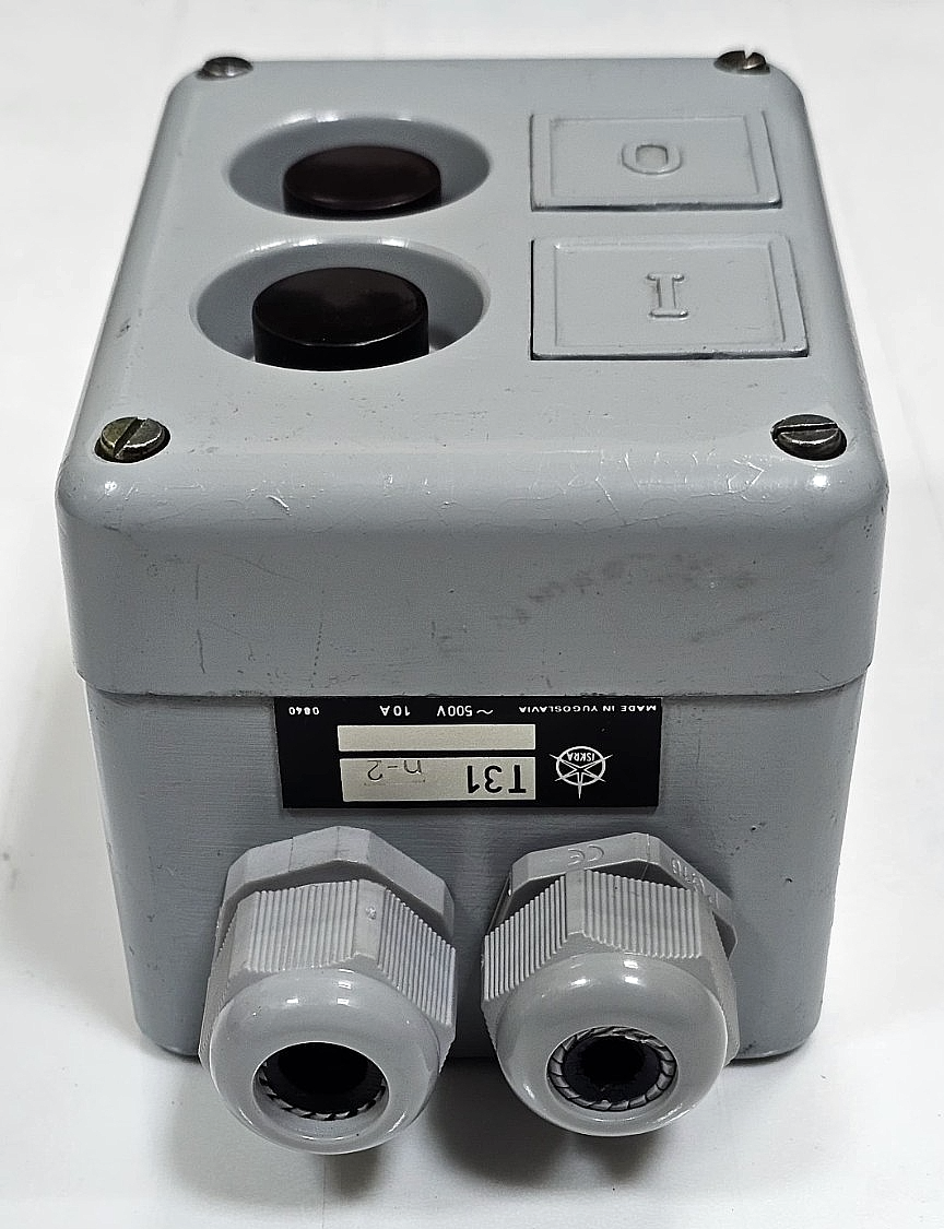 Iskra T31 n2 Push Button Switch | Industrial Control Switch - saleem al tamimi electric equipment trading co llc-UAE