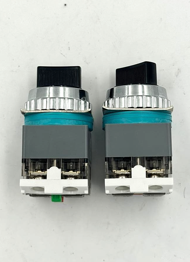 Kacon B3051S Industrial Selector Switch ( Pack of 2 Pcs ) - saleem al tamimi electric equipment trading co llc-UAE