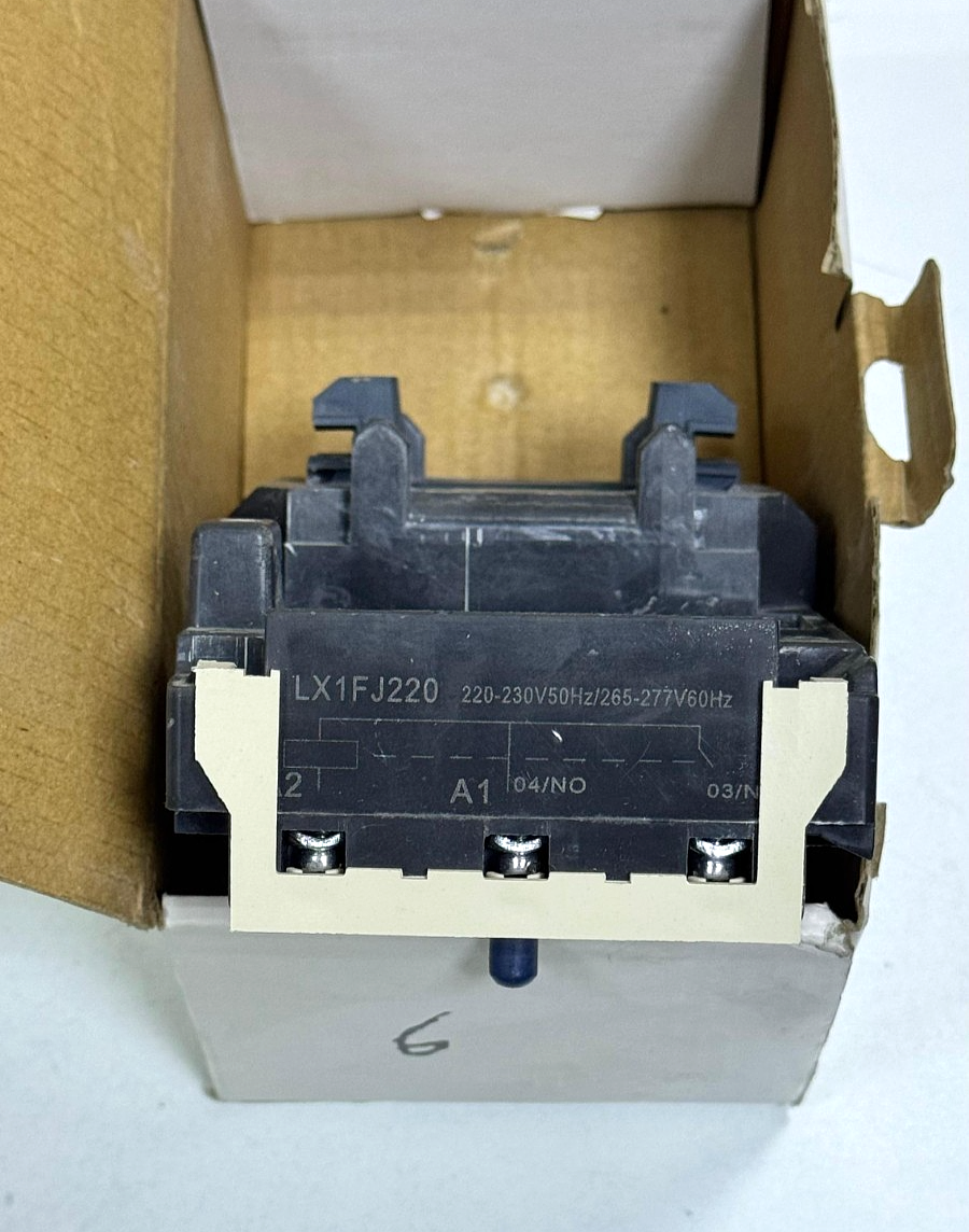LX1FJ220 | Contactor Coil | 220 V | Fast Shipping - saleem al tamimi electric equipment trading co llc-UAE