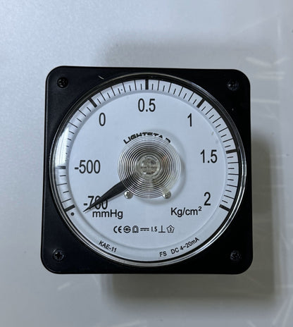 Lightstar KAE11 Analog Pressure Meter | 760 mmHg to 2 kg/cm² |4–20mA|110*110mm - saleem al tamimi electric equipment trading co llc-UAE