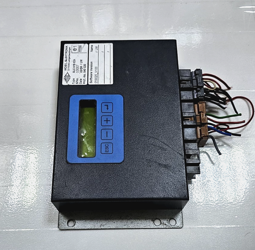 Mobil Elektronik SLC019026 Controller Module | Made in Germany - saleem al tamimi electric equipment trading co llc-UAE