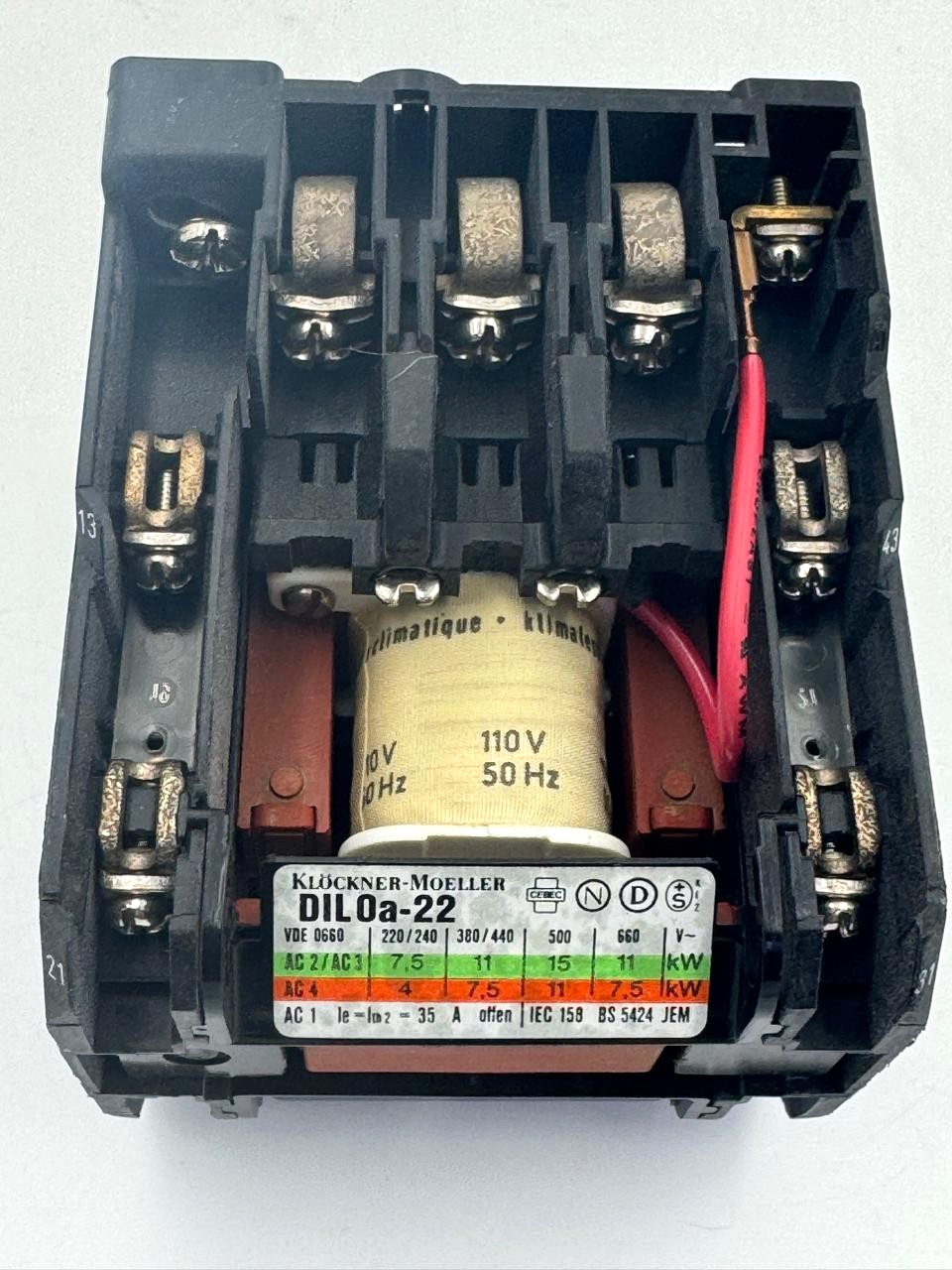 Moeller DIL0a22 Contactor | 110V Coil | Made in Germany ( 1 pcs  ) - saleem al tamimi electric equipment trading co llc-UAE