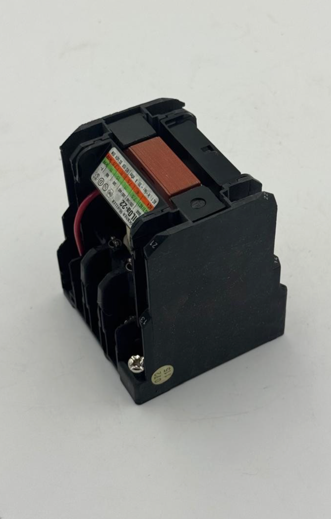 Moeller DIL0a22 Contactor | 110V Coil | Made in Germany ( 1 pcs  ) - saleem al tamimi electric equipment trading co llc-UAE