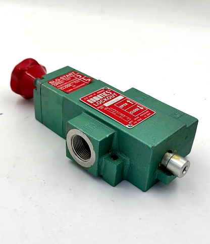 Numatics VT30006Y Pneumatic Manual Lockout Valve - saleem al tamimi electric equipment trading co llc-UAE