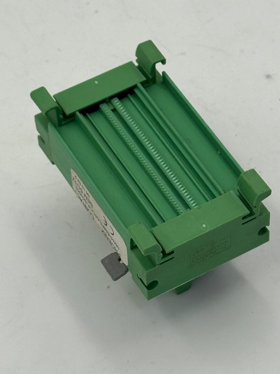 PHOENIX CONTACT | UM458/MP/LA/PLC/FSO2502 | Made in Germany - saleem al tamimi electric equipment trading co llc-UAE