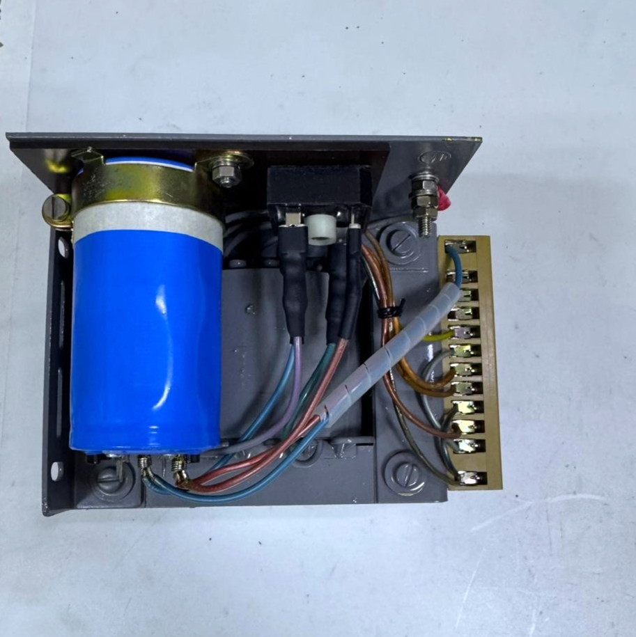 Philips PE 1830/01 Electronic Transformer | In 110240 VAC, Out 24 VDC | Belgium - saleem al tamimi electric equipment trading co llc-UAE