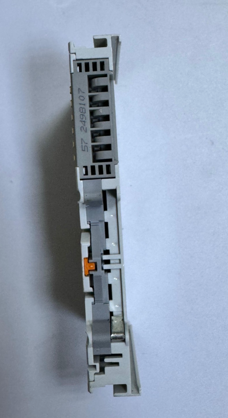 RS KL9100 Voltage Supply Terminal – 24V DC, Max 10AMade in Germany - saleem al tamimi electric equipment trading co llc-UAE