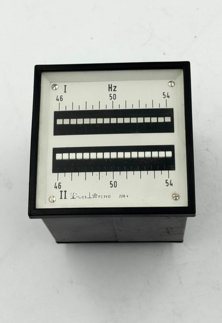 SACI Dual Frequency Meter | 46–54 Hz | 220V - saleem al tamimi electric equipment trading co llc-UAE