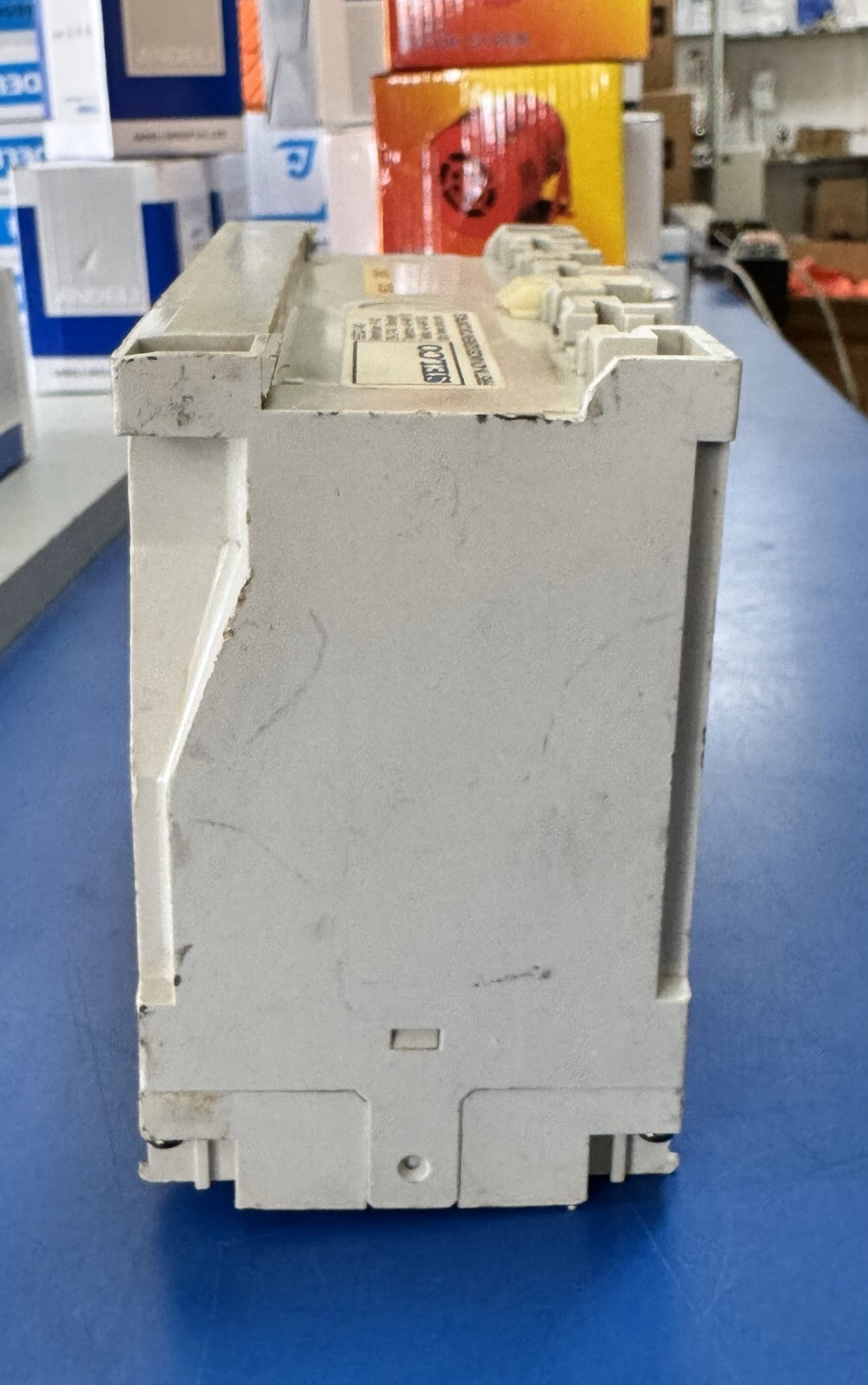 SELCO T4800 Load Sharer for Generators – Active Load Sharing, 400V - saleem al tamimi electric equipment trading co llc-UAE