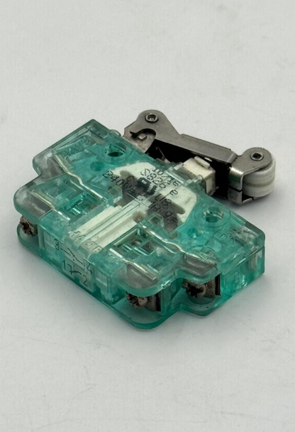Schaltbau S826 Series SnapAction Switch | 240V AC, 1A |  German Made (1 pcs) - saleem al tamimi electric equipment trading co llc-UAE