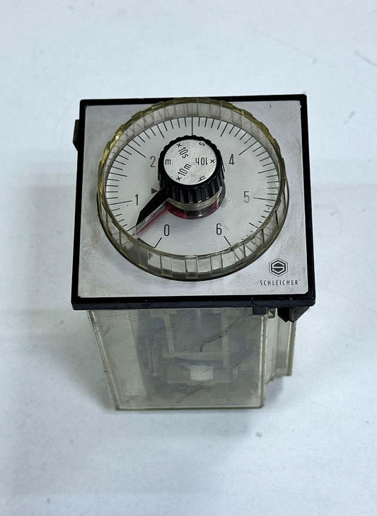 Schleicher Mikroais DZB 521L103 Electromechanical Timer Relay, 220V | German - saleem al tamimi electric equipment trading co llc-UAE