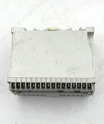 Selco T4500 AutoSynchronizer Relay Module - saleem al tamimi electric equipment trading co llc-UAE