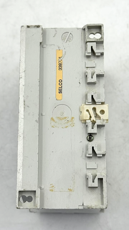Selco T4500 AutoSynchronizer Relay Module - saleem al tamimi electric equipment trading co llc-UAE