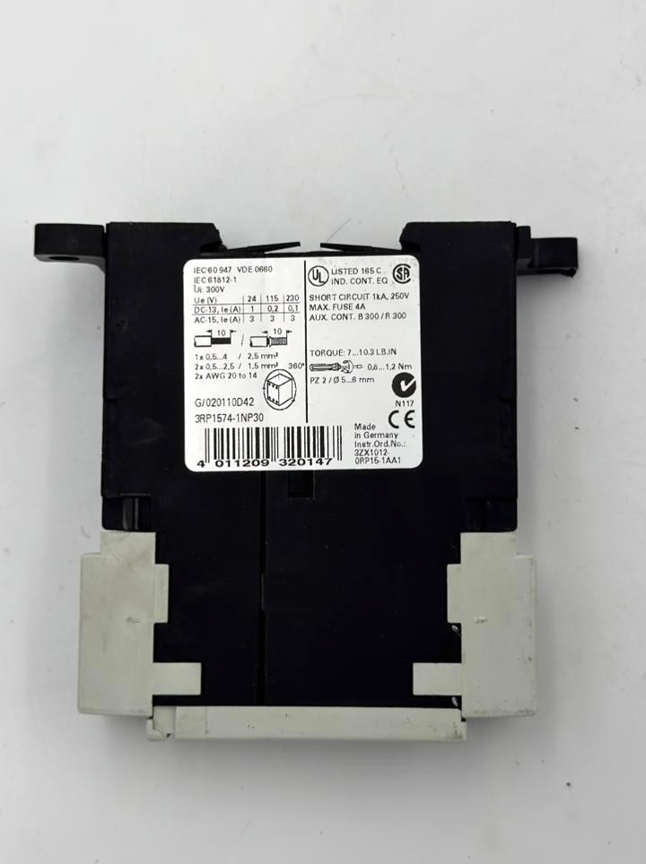 Siemens 3RP1574 1NP30 Auxiliary Contact Block | Made in Germany - saleem al tamimi electric equipment trading co llc-UAE