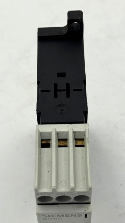 Siemens 3RP1574 1NP30 Auxiliary Contact Block | Made in Germany - saleem al tamimi electric equipment trading co llc-UAE
