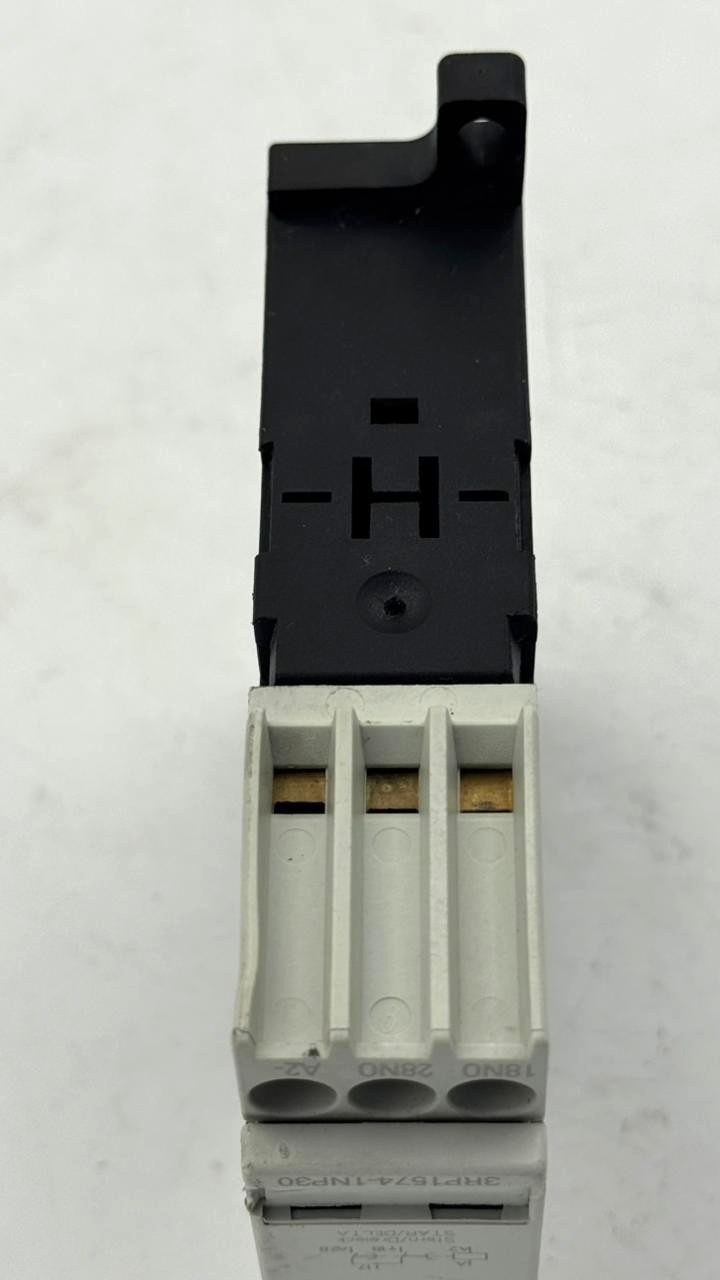 Siemens 3RP1574 1NP30 Auxiliary Contact Block | Made in Germany - saleem al tamimi electric equipment trading co llc-UAE