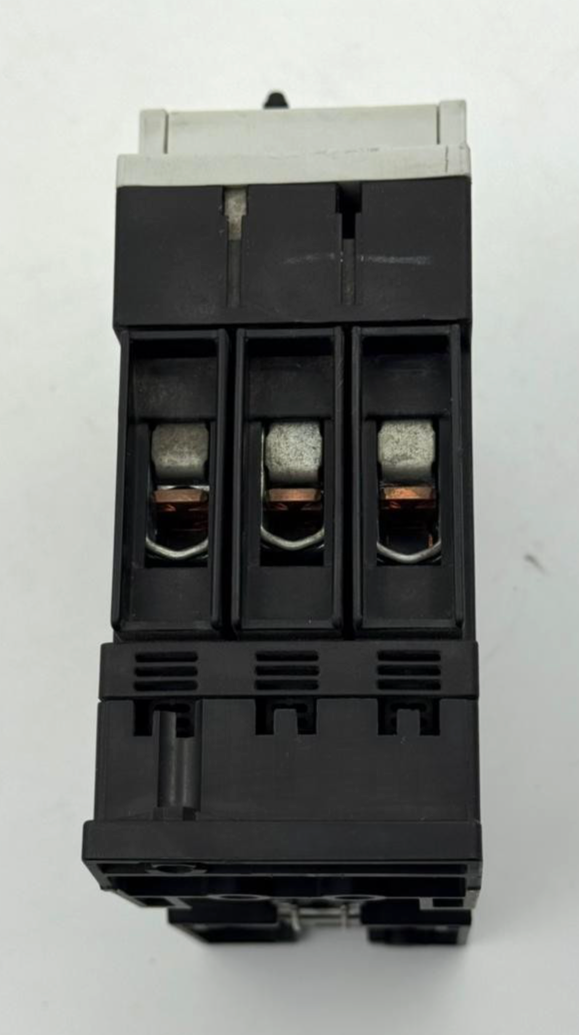 Siemens 3RV10314FA10 Motor Protection Circuit Breaker 40A | Made in Germany - saleem al tamimi electric equipment trading co llc-UAE