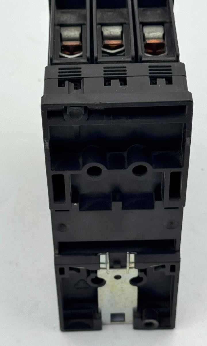 Siemens 3RV10314FA10 Motor Protection Circuit Breaker 40A | Made in Germany - saleem al tamimi electric equipment trading co llc-UAE