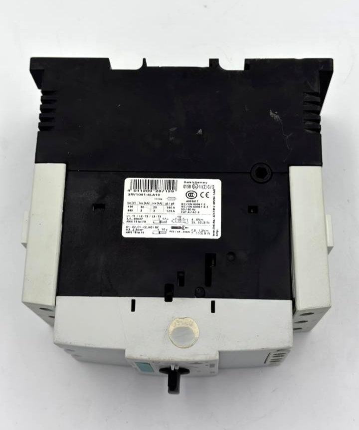 Siemens 3RV10414LA10 motor protection circuit breaker.| 90A | Made in Germany4
