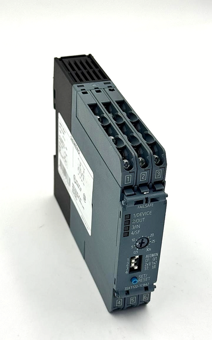 Siemens 3SK11221CB42 Safety Relay – Made in Germany ( 1 Pcs ) - saleem al tamimi electric equipment trading co llc-UAE